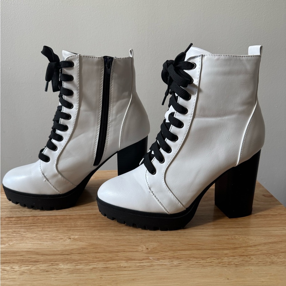 Stylish White Ankle Boots for Women